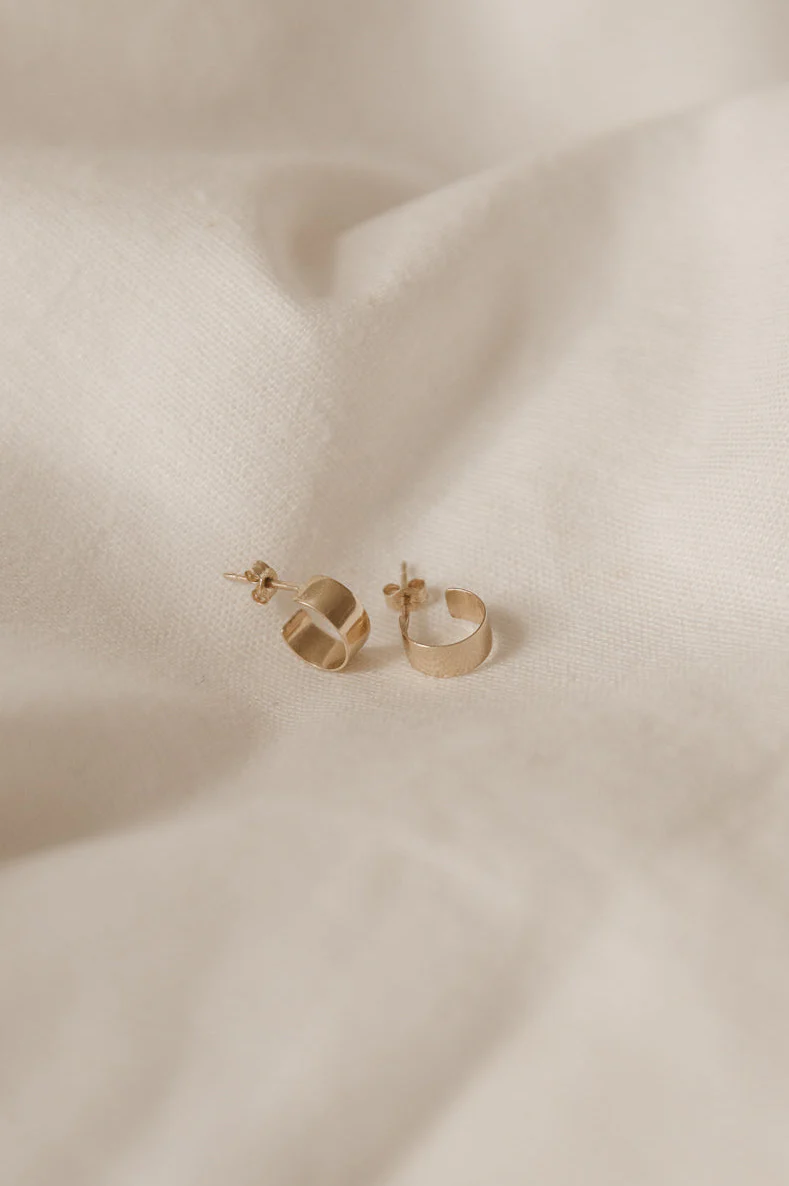 9ct Gold Mini Huggy Hoops