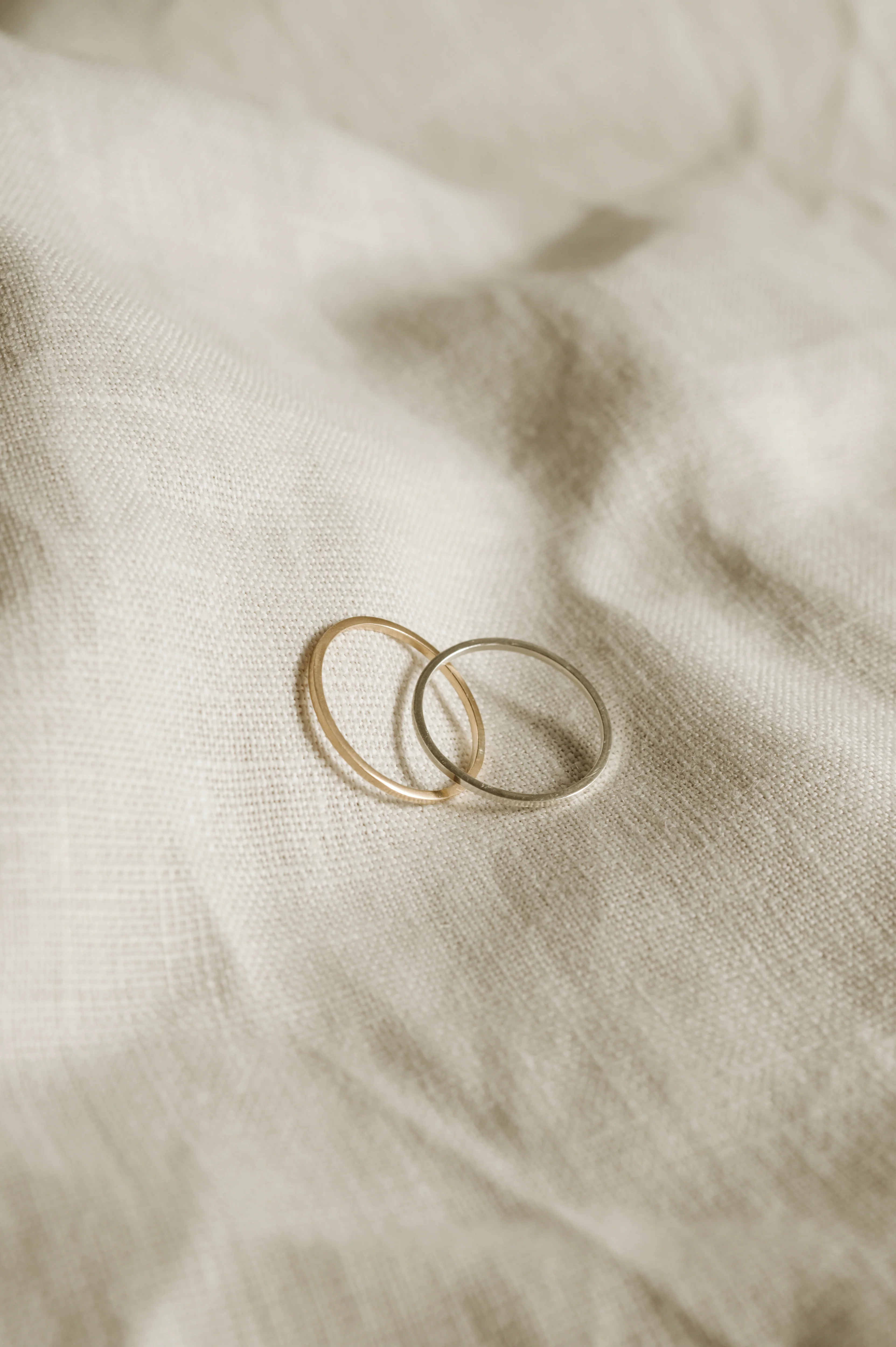 9ct Gold Square Wire Stacking Ring - Image 2