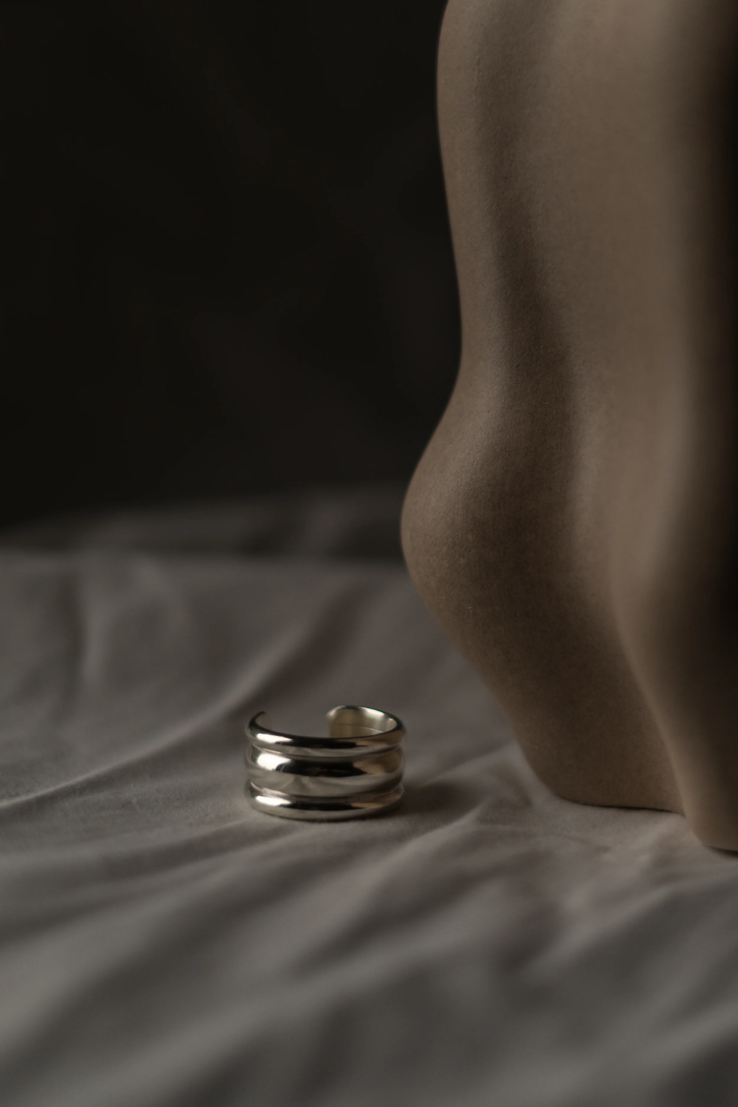 Silver Statement Ripple Ring - Image 4