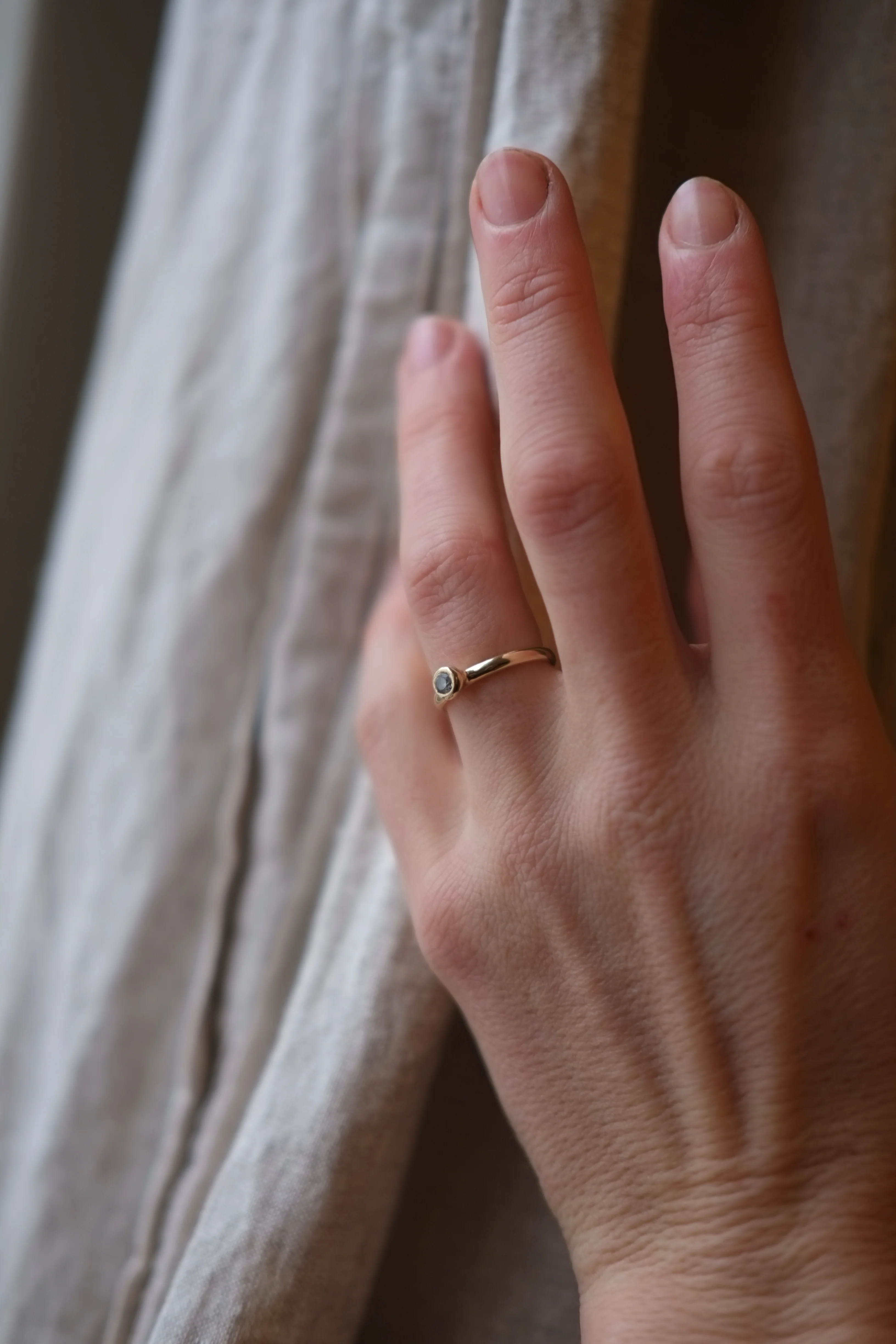Organic 9ct Gold Salt & Pepper Diamond Engagement Ring - Image 5