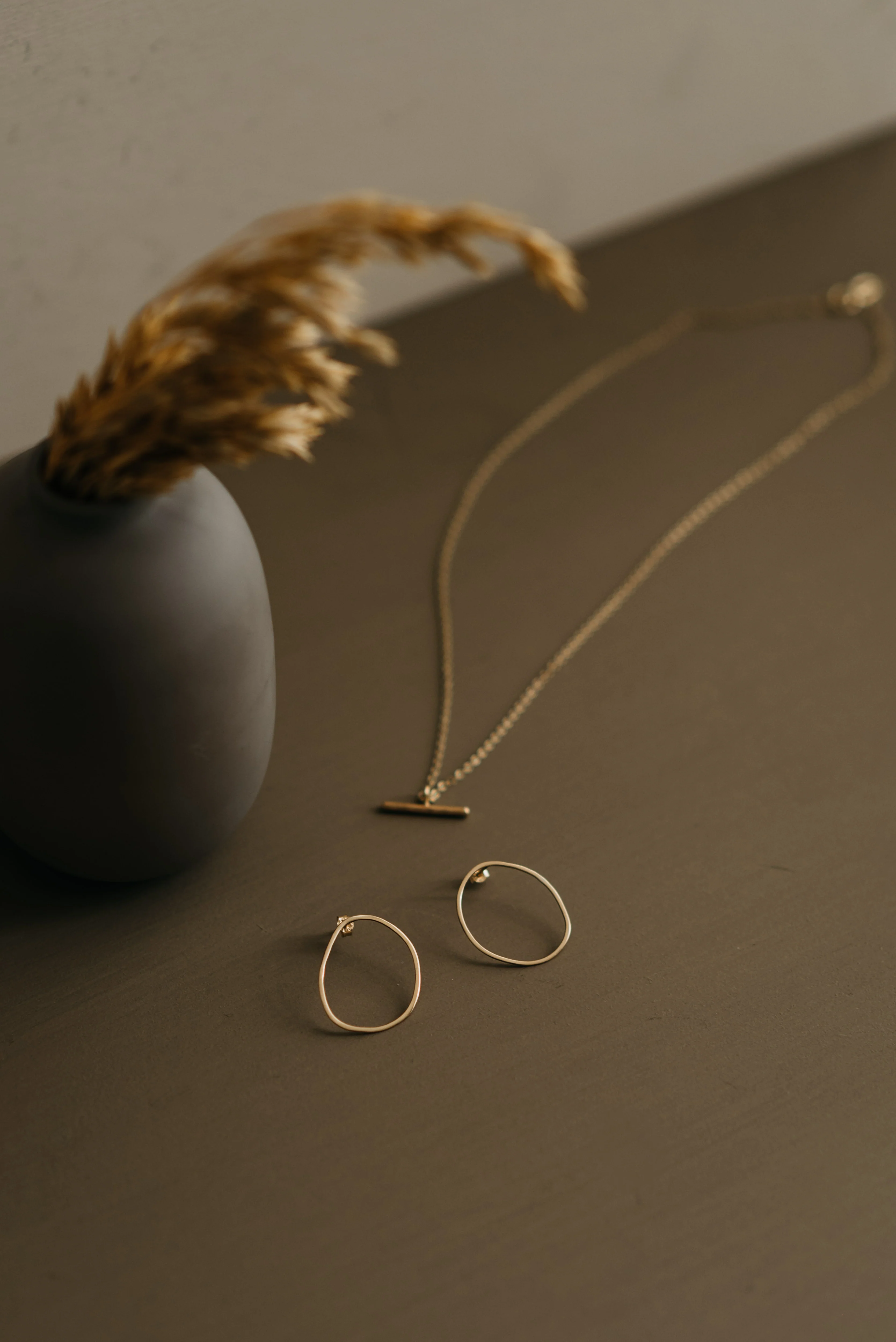 9ct Gold Free-formed Organic Oval Earrings - Image 5