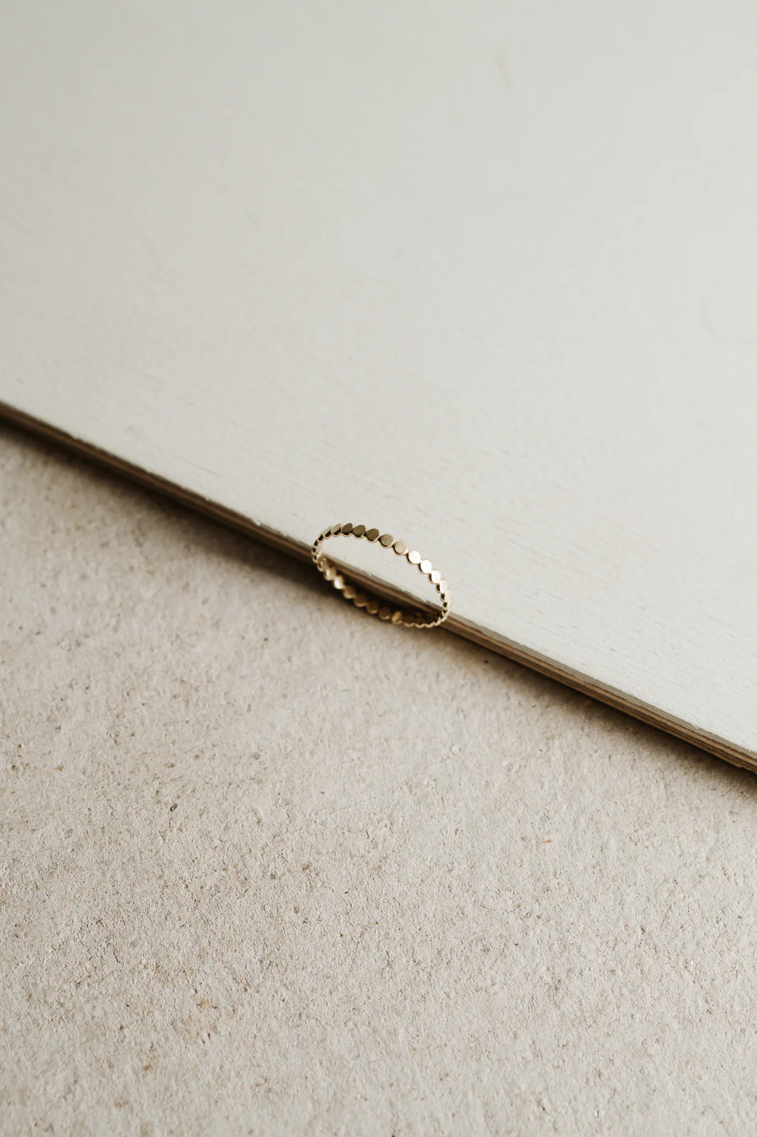 9ct Gold Beaded Stacking Ring - Image 2
