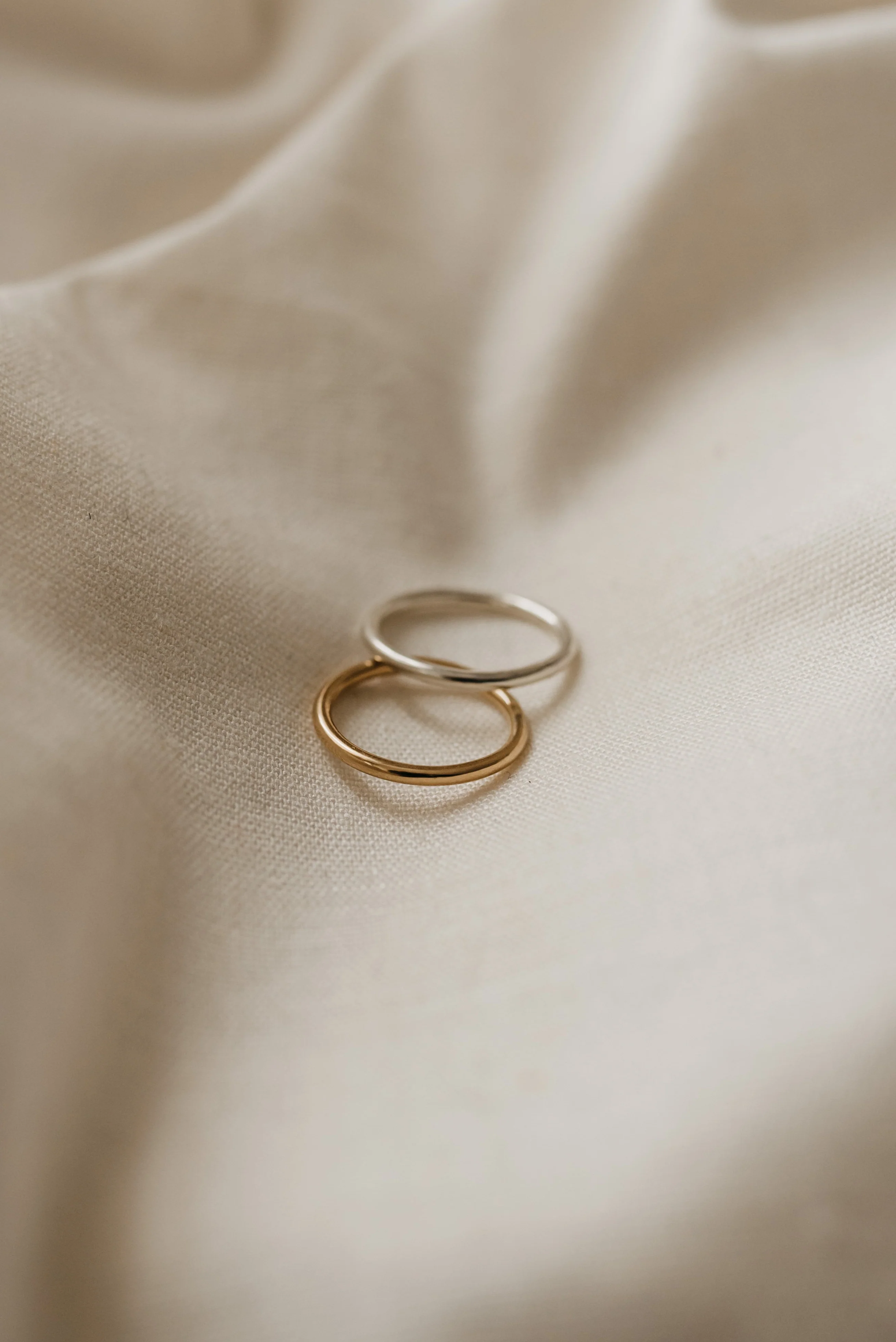 Silver Chunky Minimal Ring - Image 2