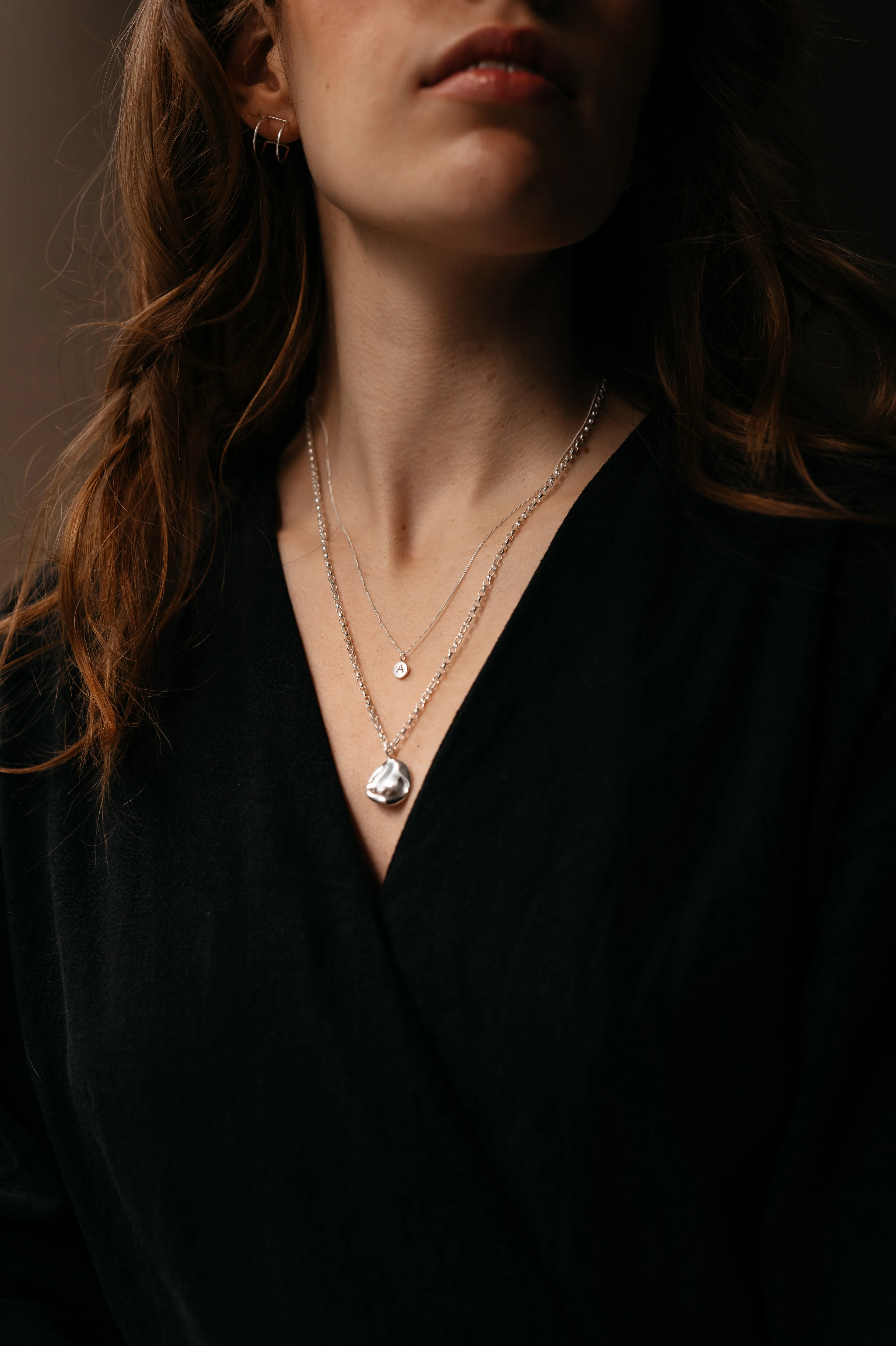 Silver Molten Disc Fluid Necklace - Image 3
