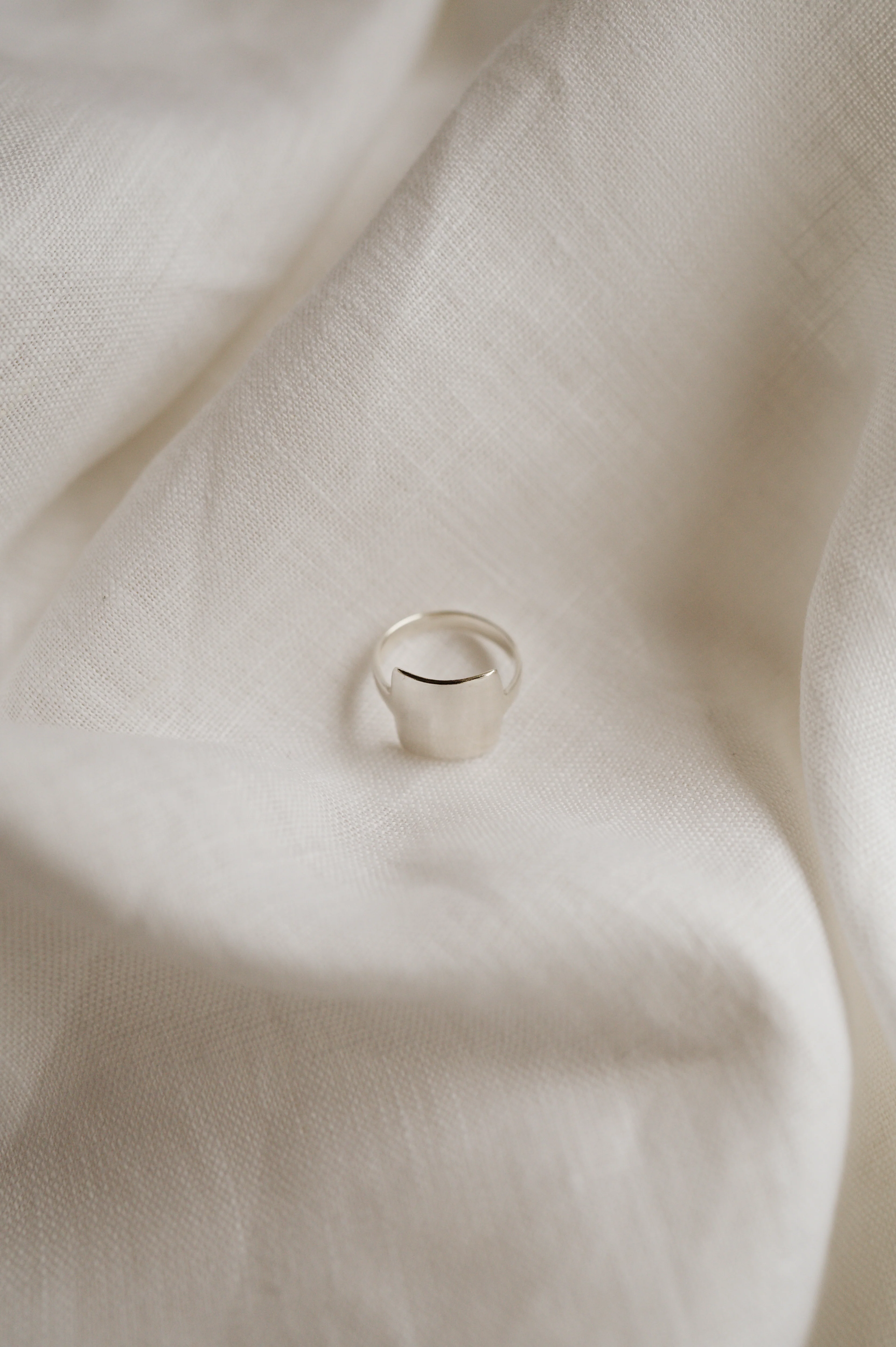 Silver Square Shield Ring - Image 4