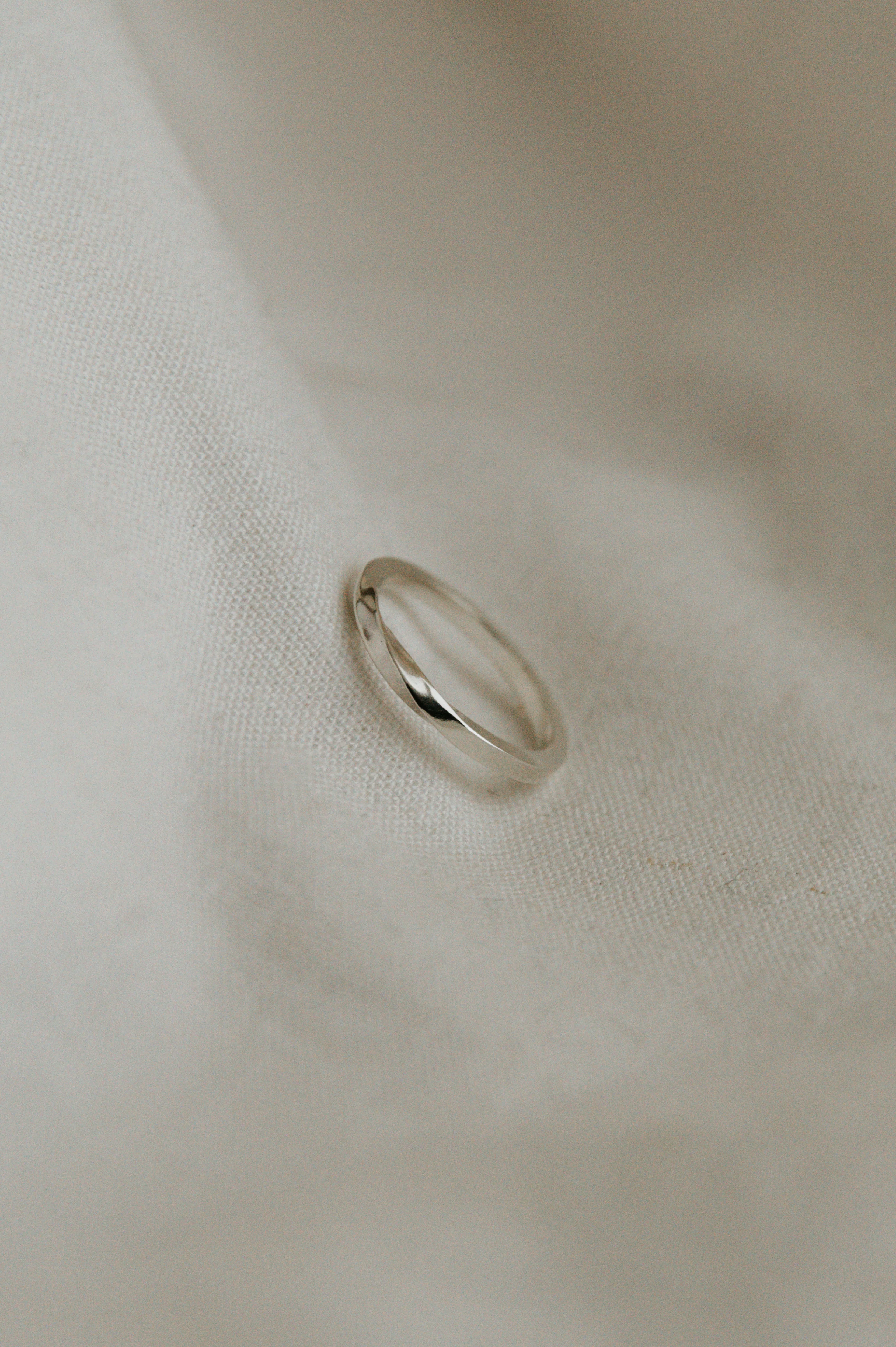Silver Chunky Twist Ring - Image 4